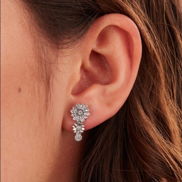 Sterling Silver Earrings 925 - Picture 2 of 4